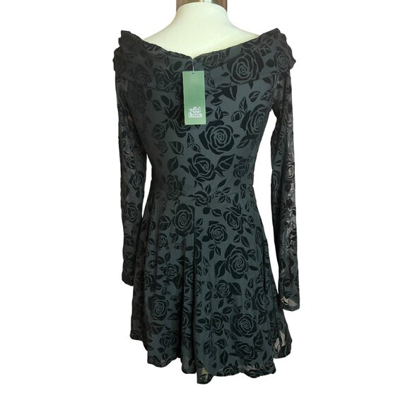 NWT Wild Fable M Black Rose Flocked Velvet Burnout Off-Shoulder Recycle Material - Picture 3 of 16